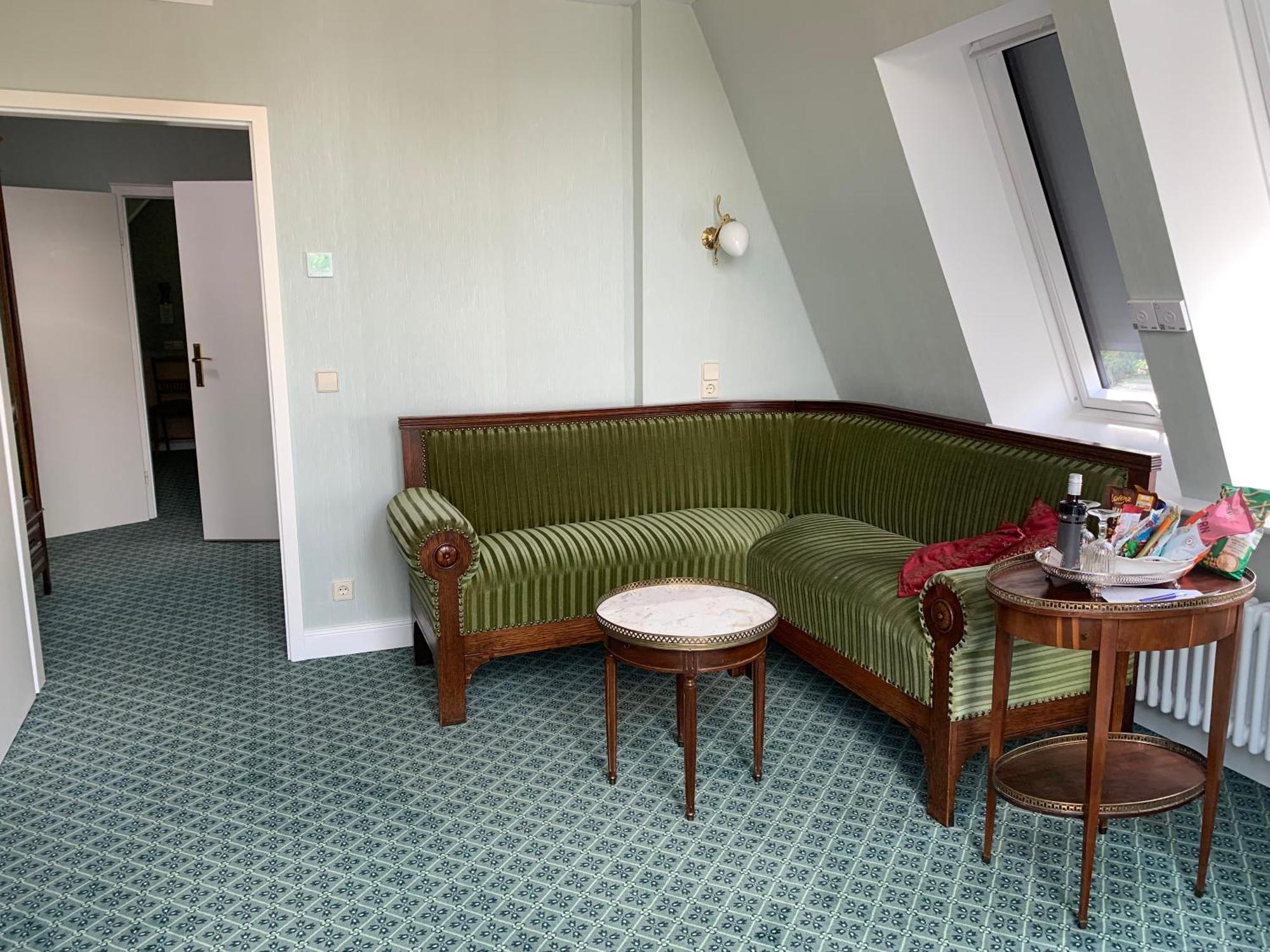 Hotel Seeufer 플론 외부 사진