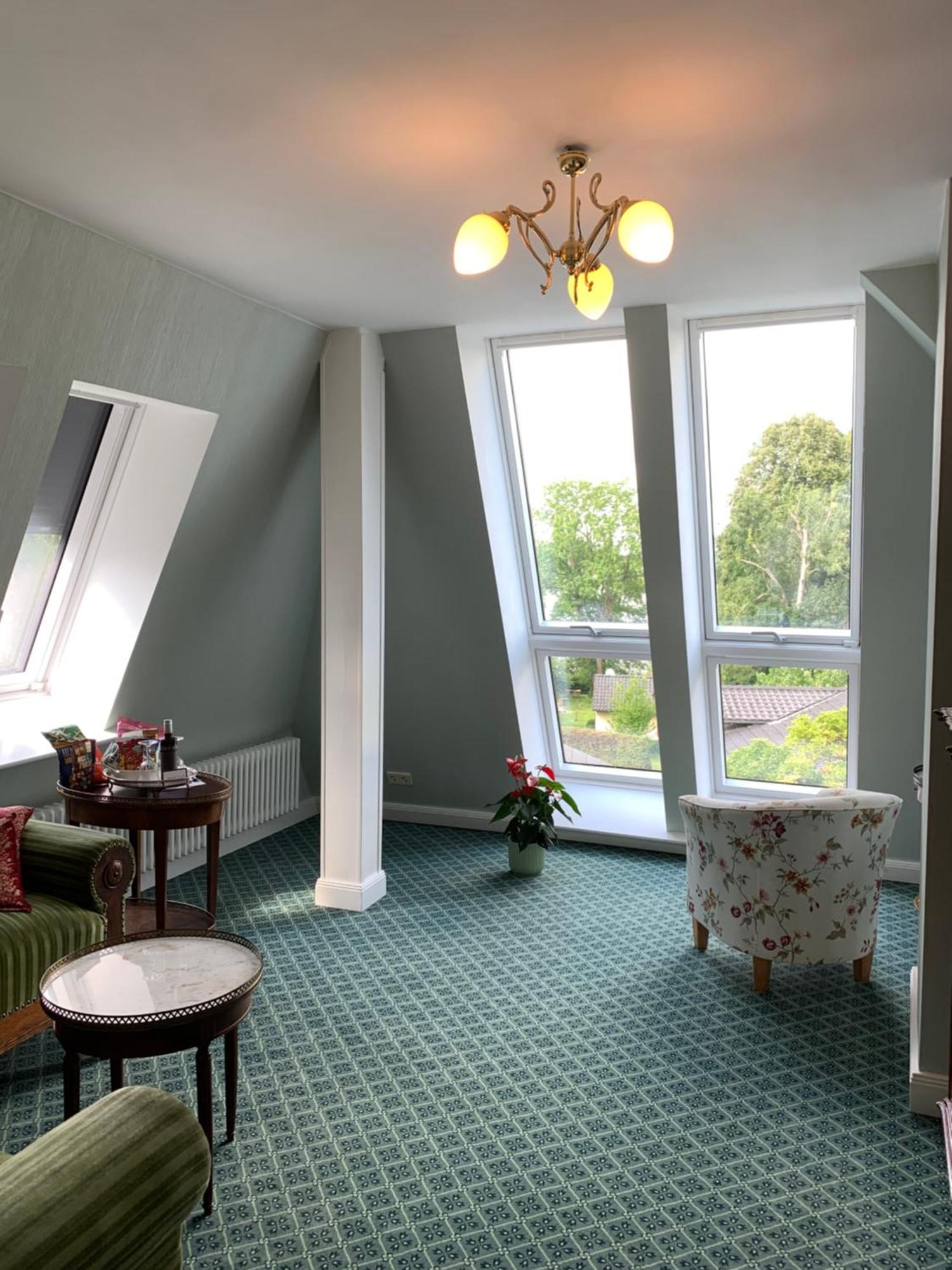 Hotel Seeufer 플론 외부 사진
